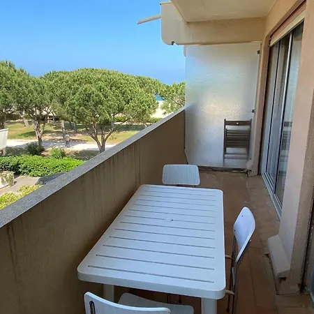 4 Pers. Avec Terrasse Et Parking, - Fr-1-837-59 *
